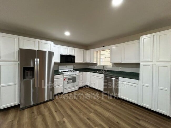 Building Photo - 2914 Bolch St