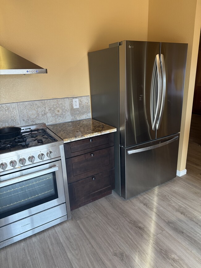 Building Photo - 6230 Pursia Rd