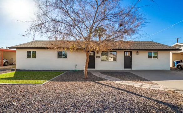 Primary Photo - 1217 W Elna Rae St