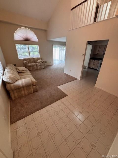 Building Photo - 35 Deer Crossing Dr