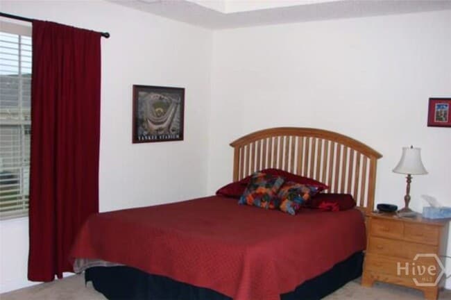 Building Photo - 775 Canyon Oak Loop