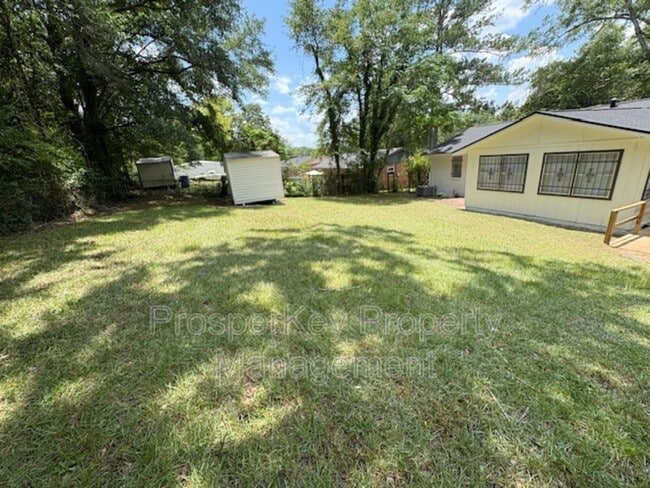 Building Photo - 746 Andrea Dr