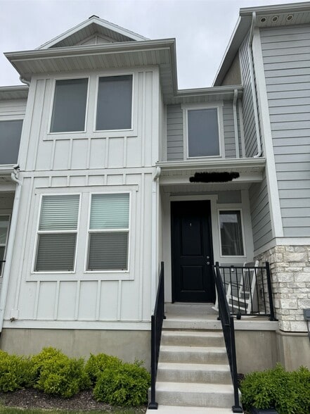 Primary Photo - 2055 N 3930 W