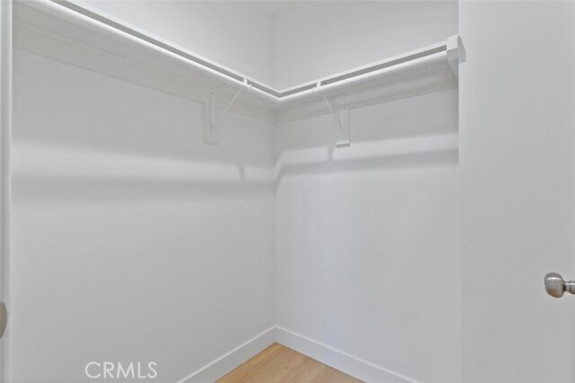 Building Photo - 703 W 80th St