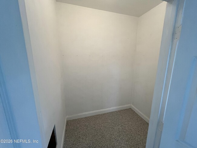 Building Photo - 160 Veracruz Dr