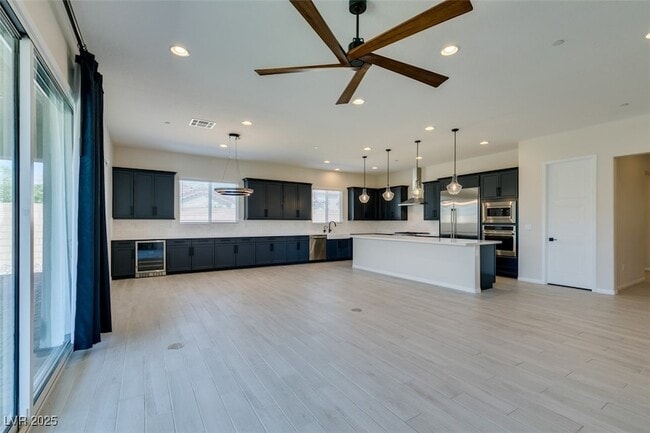 Building Photo - 10973 Krista Leigh Ave