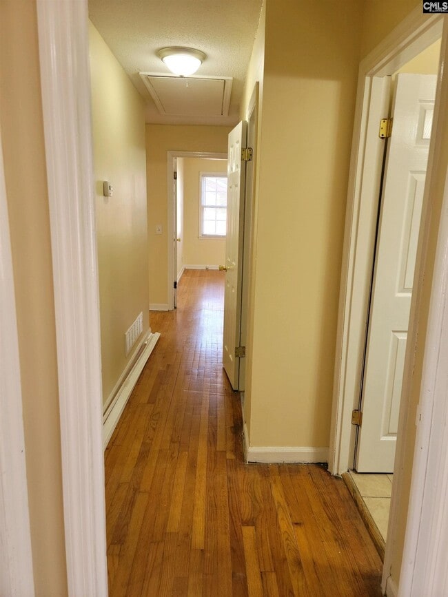 Building Photo - 1824 Sapling Dr