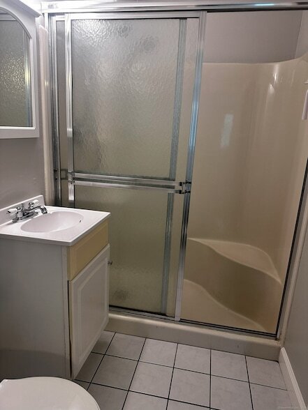 Building Photo - 100 Oxbow Dr