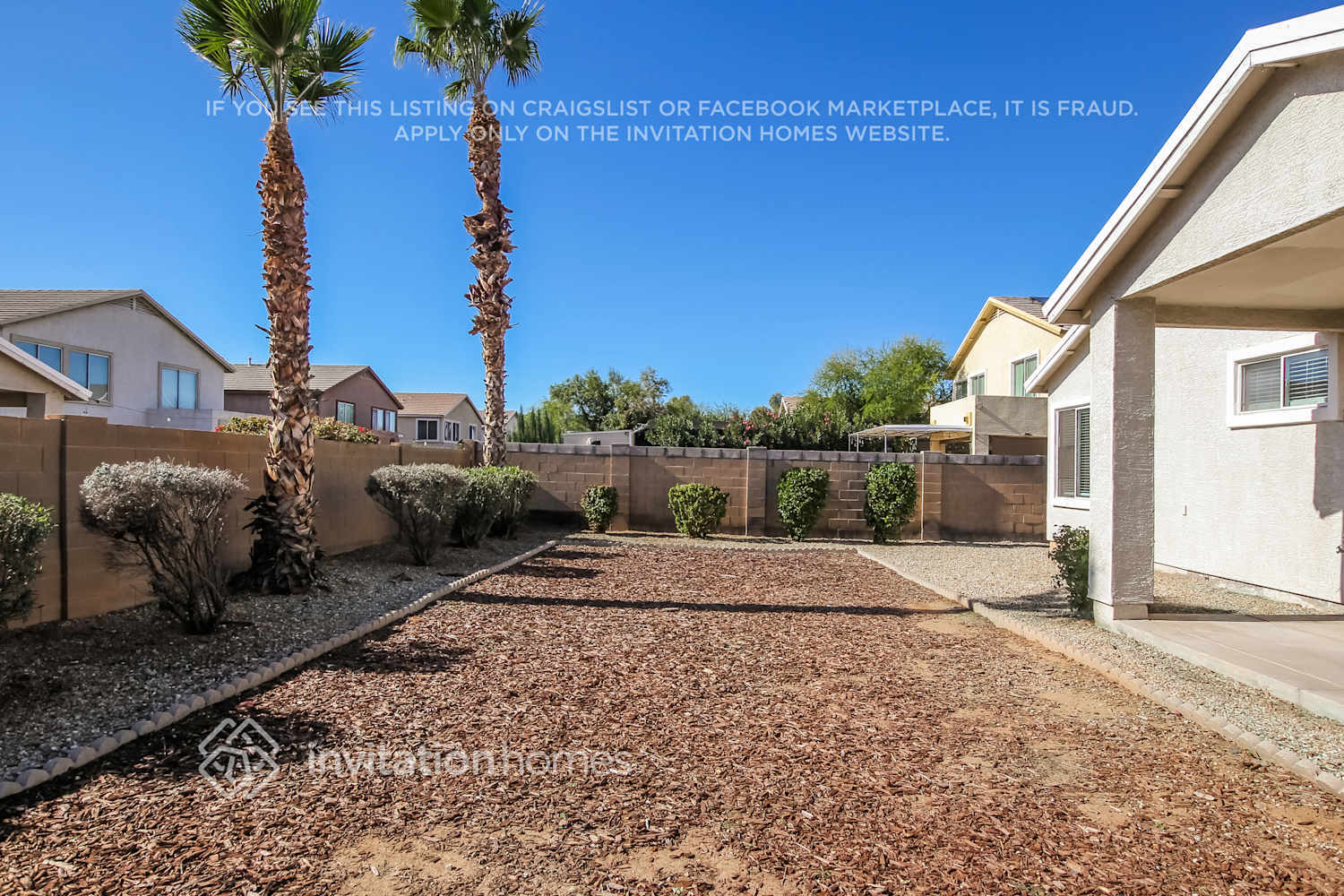 Building Photo - 6965 W Midway Ave