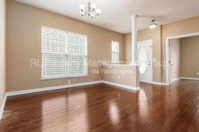 Building Photo - 10327 Indigo Dr