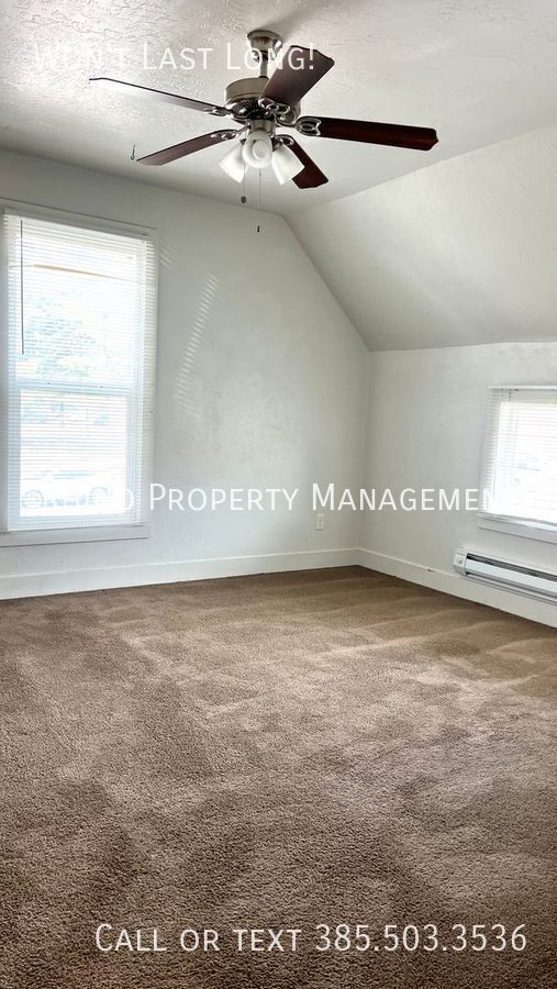 Building Photo - 807 20th St