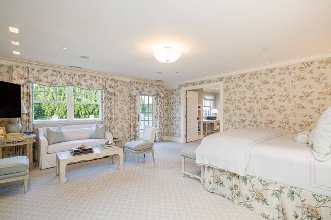 Building Photo - 63 Meadowmere Pl