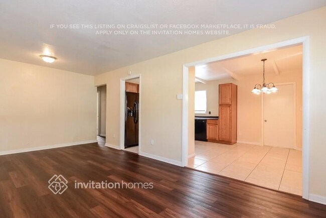Building Photo - 1720 Darlington Dr