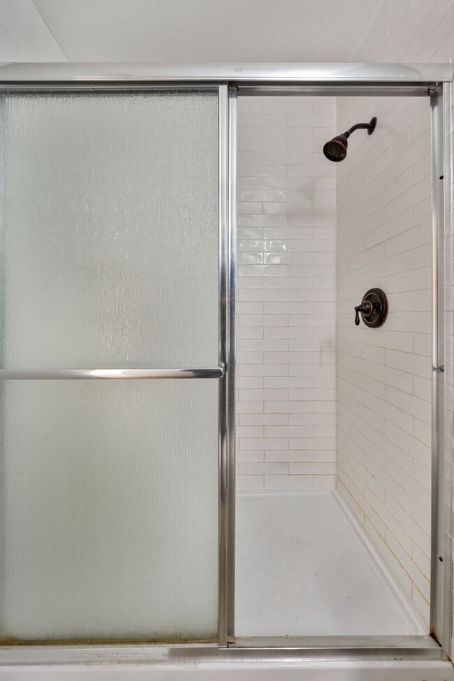 Building Photo - 7936 Sunrise Greens Dr