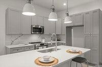Building Photo - 1002 Morningside Dr