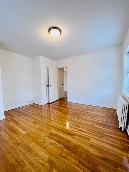 Building Photo - 150 Union Ave