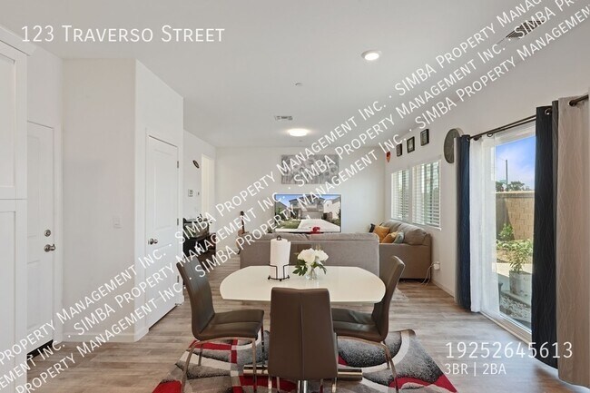 Building Photo - 123 Traverso St.