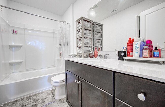 Building Photo - 1145 Catfish Ln