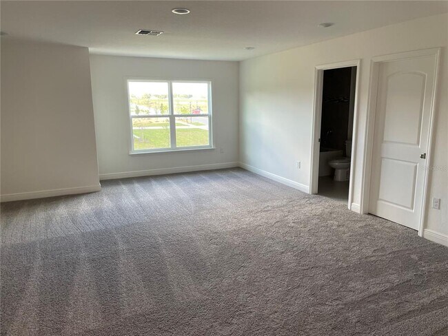 Building Photo - 10060 Dolphin Gull Cir