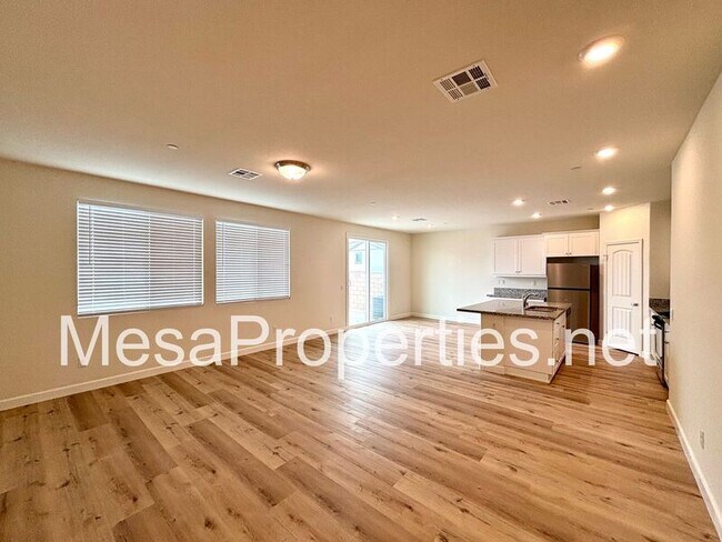 Building Photo - 12594 Ava Loma St