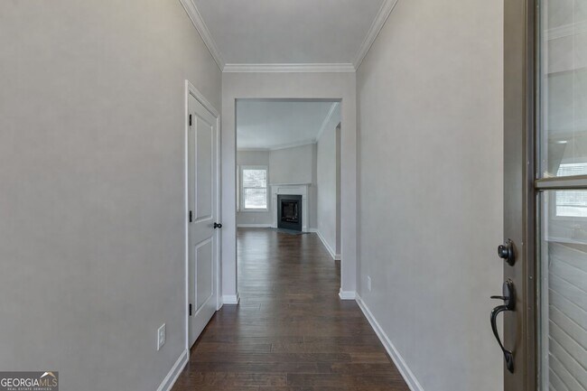 Building Photo - 4518 Hidden Creek Dr