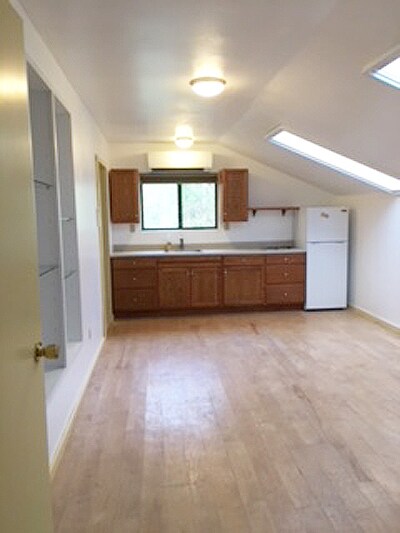 Building Photo - 74 Walling Rd