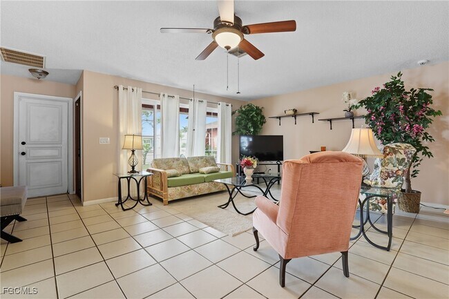 Building Photo - 913 Mohawk Pkwy