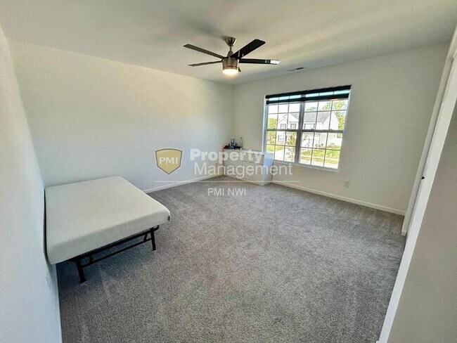 Building Photo - 5625 Burr Rdg Cir