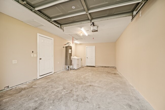 Building Photo - 2222 Peppermill Rd