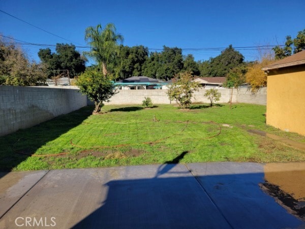 Building Photo - 1434 W 16th St