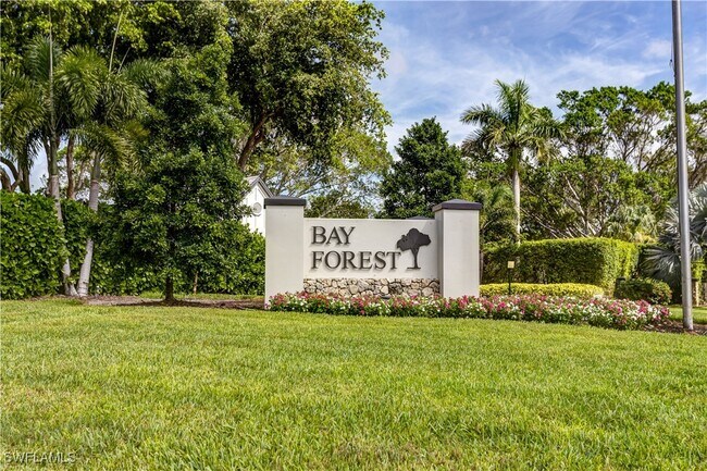 Building Photo - 285 Naples Cove Dr