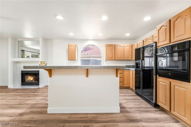 Building Photo - 17 Sandwedge Dr