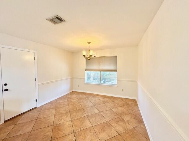 Building Photo - 101 Meadow Woods Ln