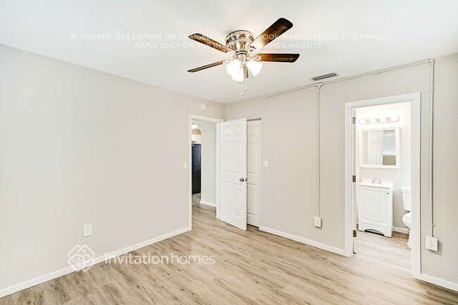Building Photo - 415 Cheyenne Dr