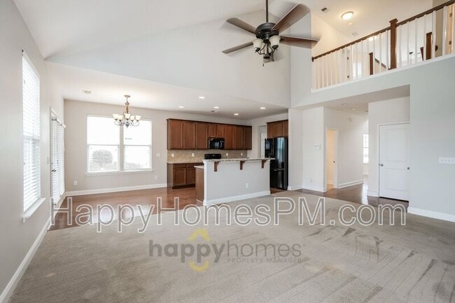 Building Photo - 350 Spectrum Rd