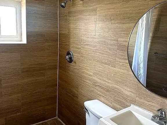 Building Photo - 2100 S Ocean Blvd