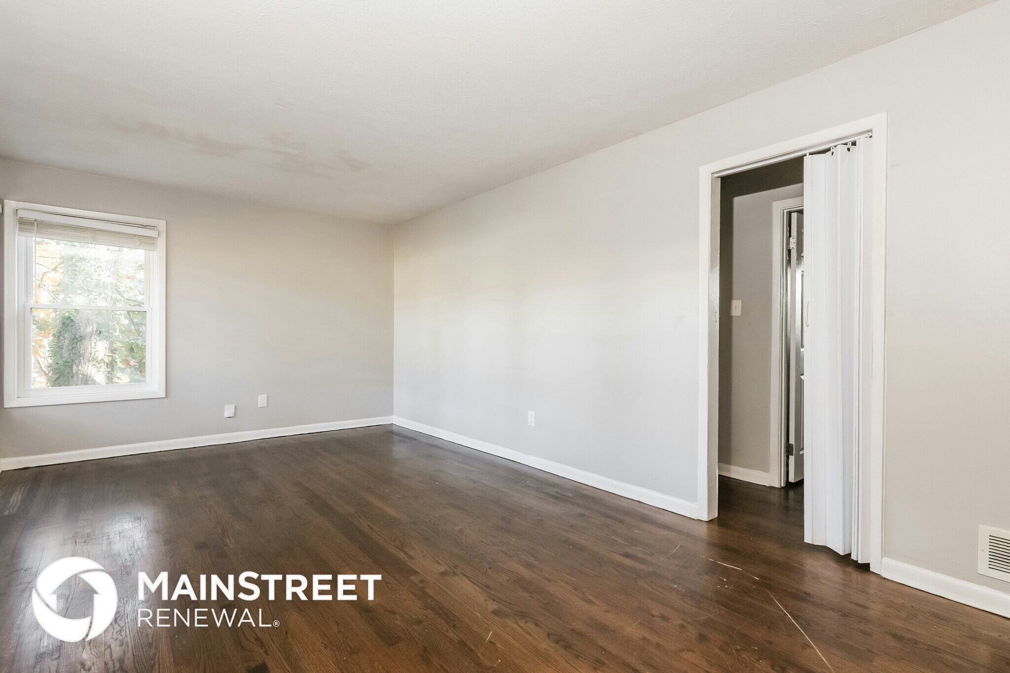 Building Photo - 7956 Coventry Ct