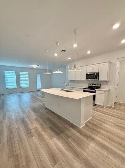 Building Photo - 8362 NW 7th Pl