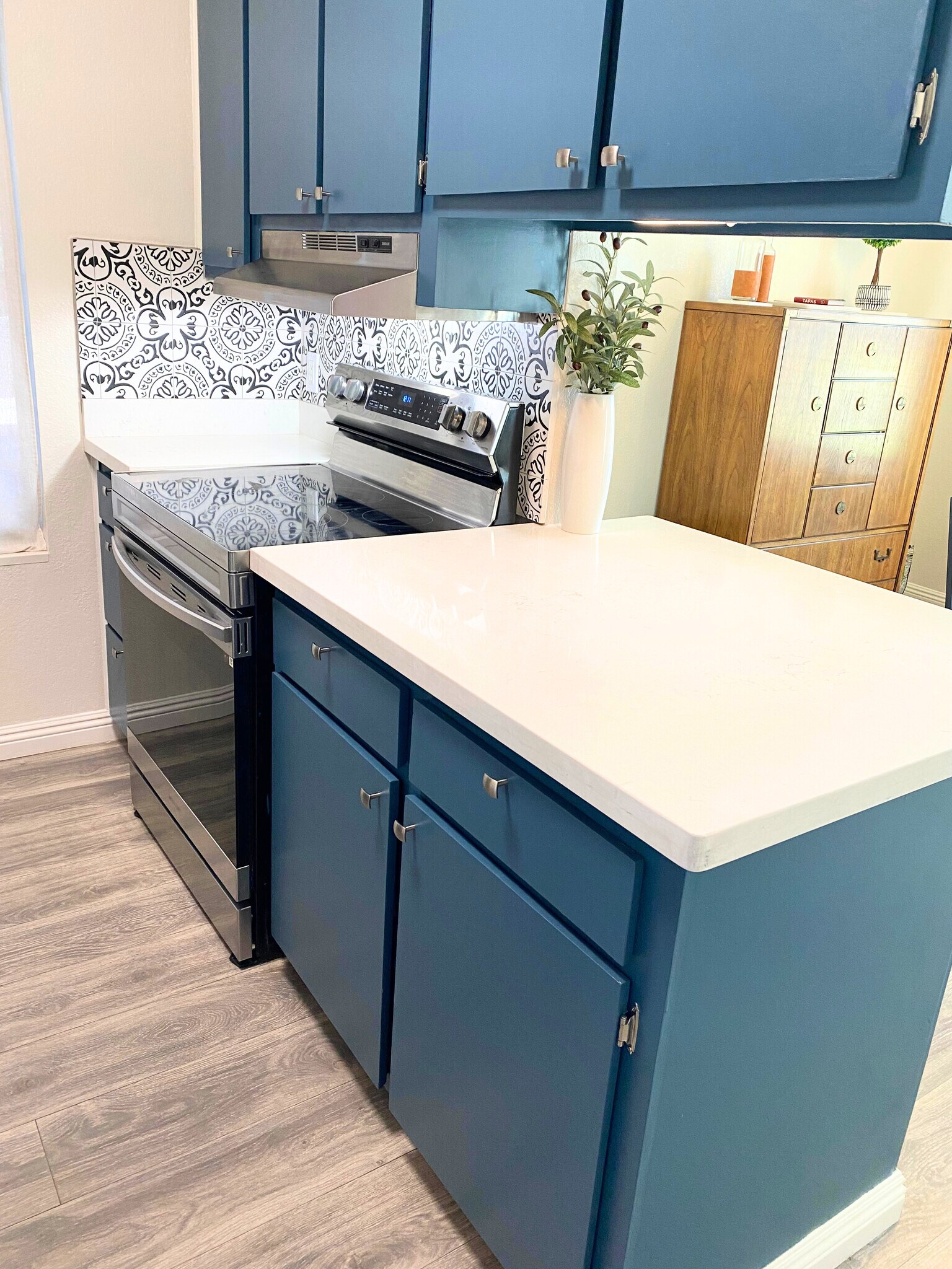 Stove and countertop space - 1778 W 28th St