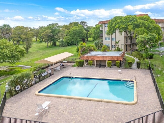 Building Photo - 6100 S Falls Cir Dr