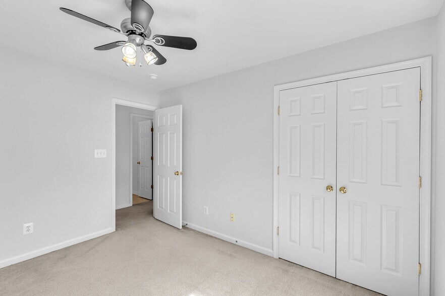 Building Photo - 333 Swanton Ln