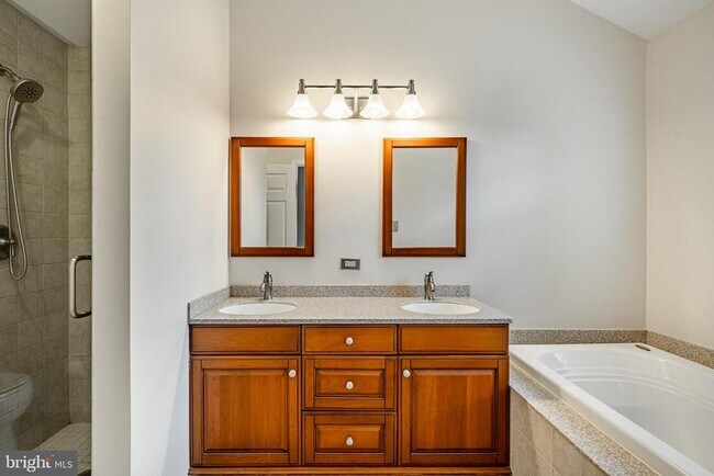 Building Photo - 124 Jeffords Ct