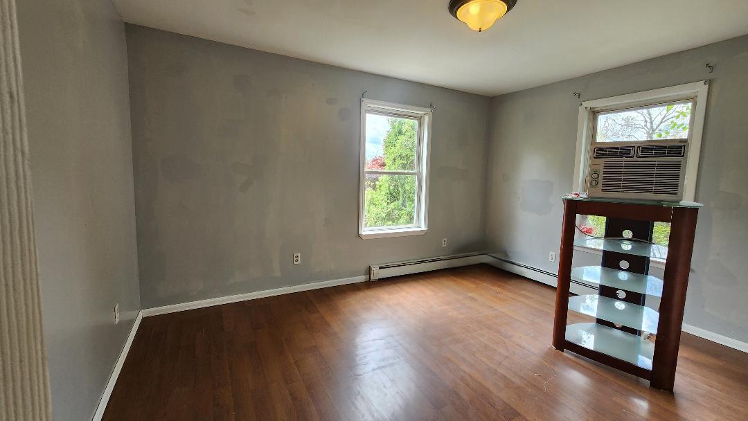 Building Photo - 306 Nariticong Ave