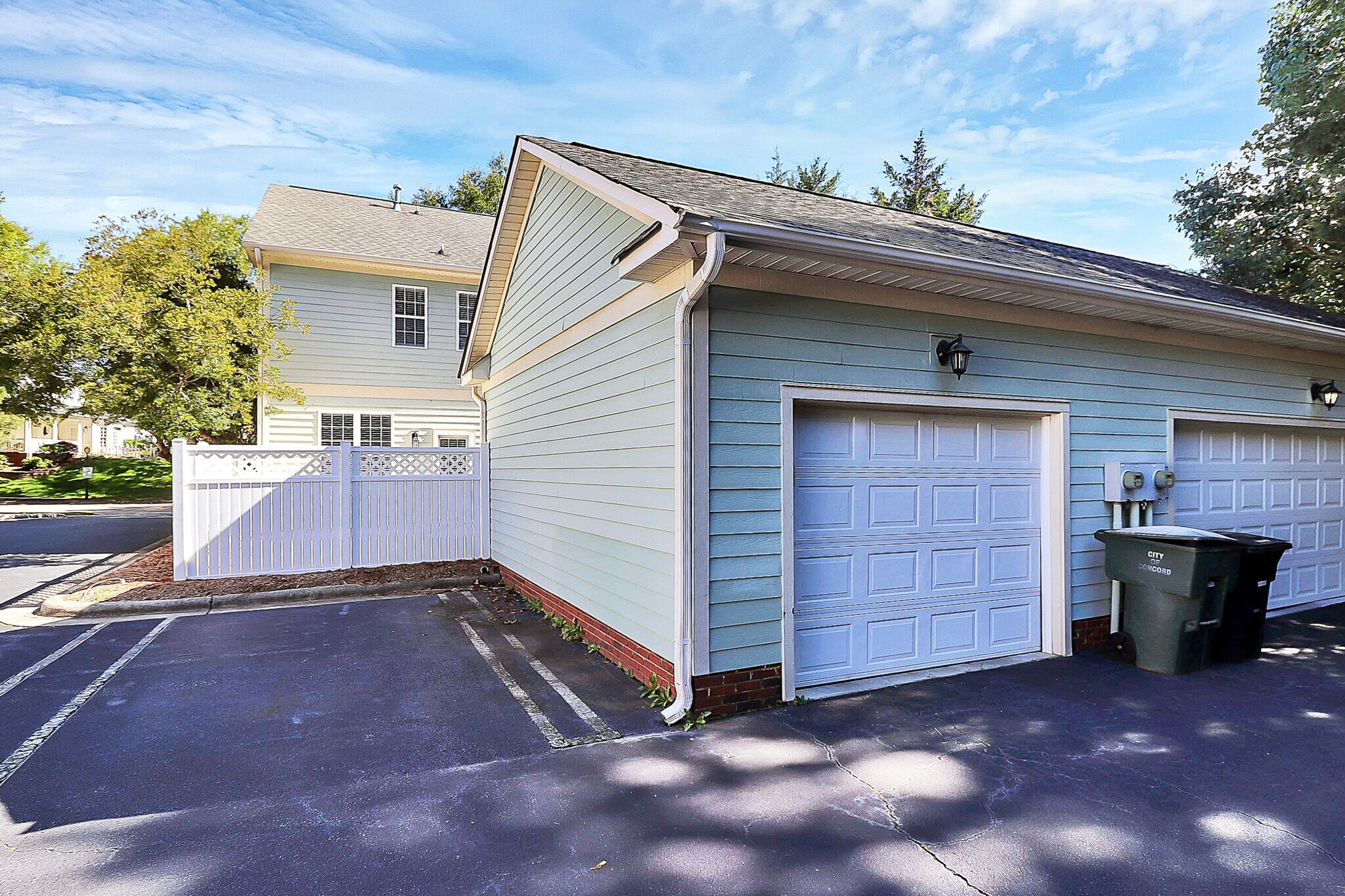 Garage and parking area - 35 McCurdy St NW