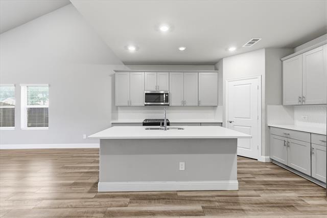 Building Photo - 1213 Birchwood Ln