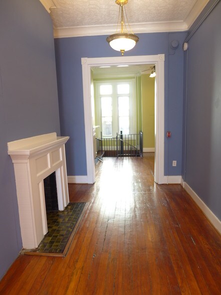 Building Photo - 108 E Preston St