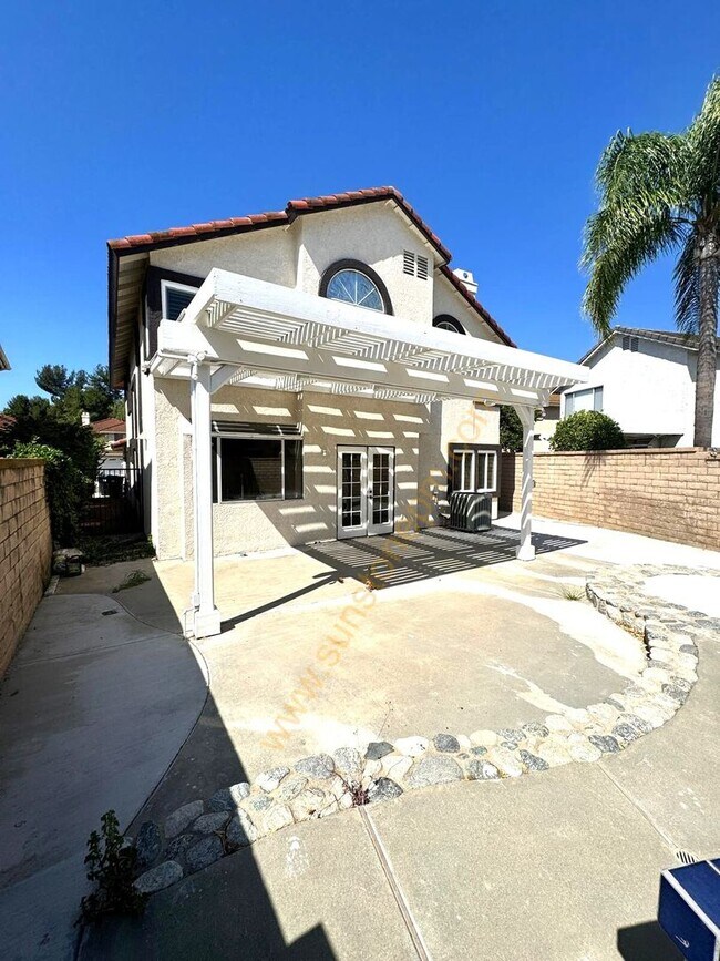 Building Photo - FULLY REMODELED CHINO HILLS BEAUTY! 4 BEDROOMS OFFICE 3-CAR GARAGE TOP SCHOOLS