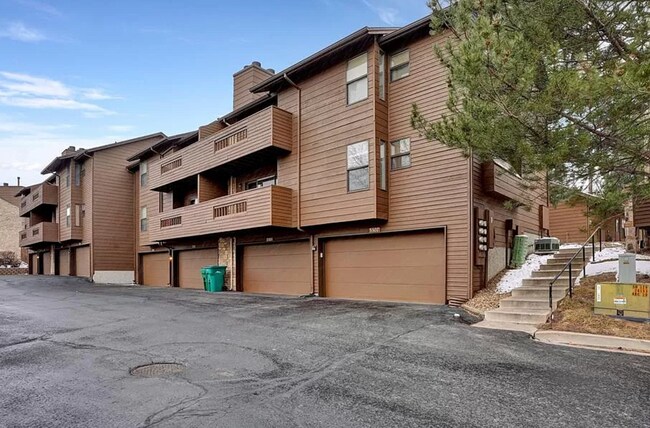 Building Photo - 3305 Capstan Way