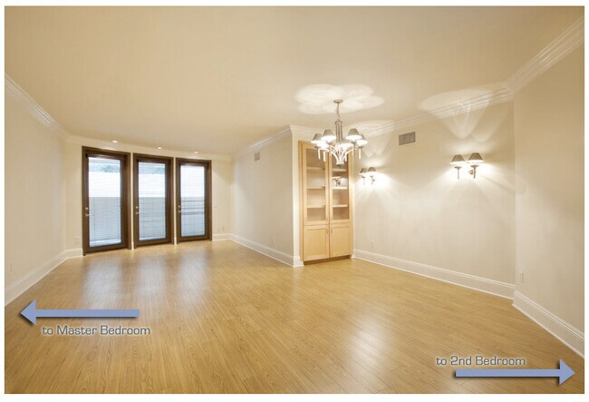 Building Photo - 10305 Almayo Ave