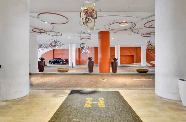 Building Photo - 4111 S Ocean Dr